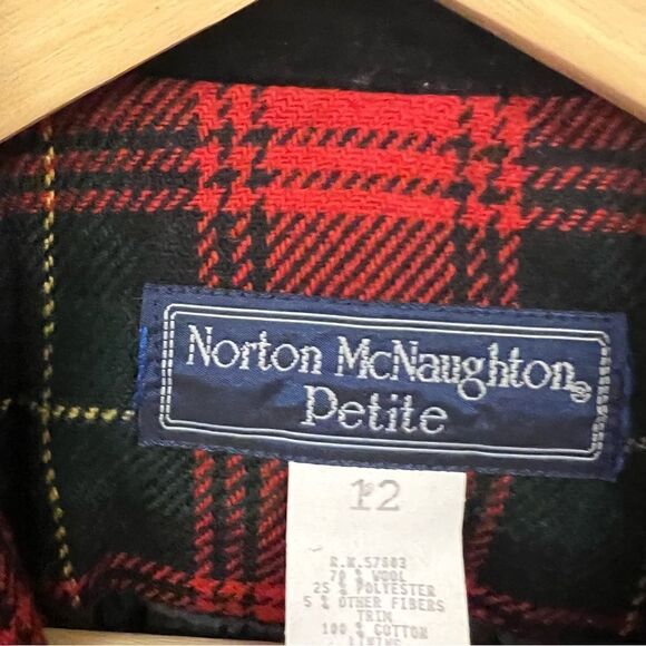 Norton McNaughton red plaid holiday blazer. Sz 12 - Picture 8 of 8
